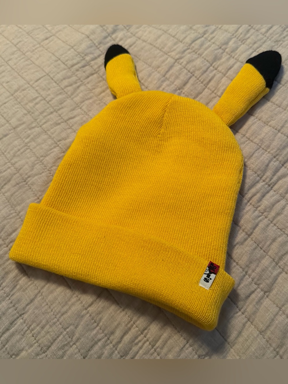 ⚡RARE⚡ LEVI'S x POKEMON Beanie